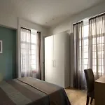 50 Suite Guesthouse